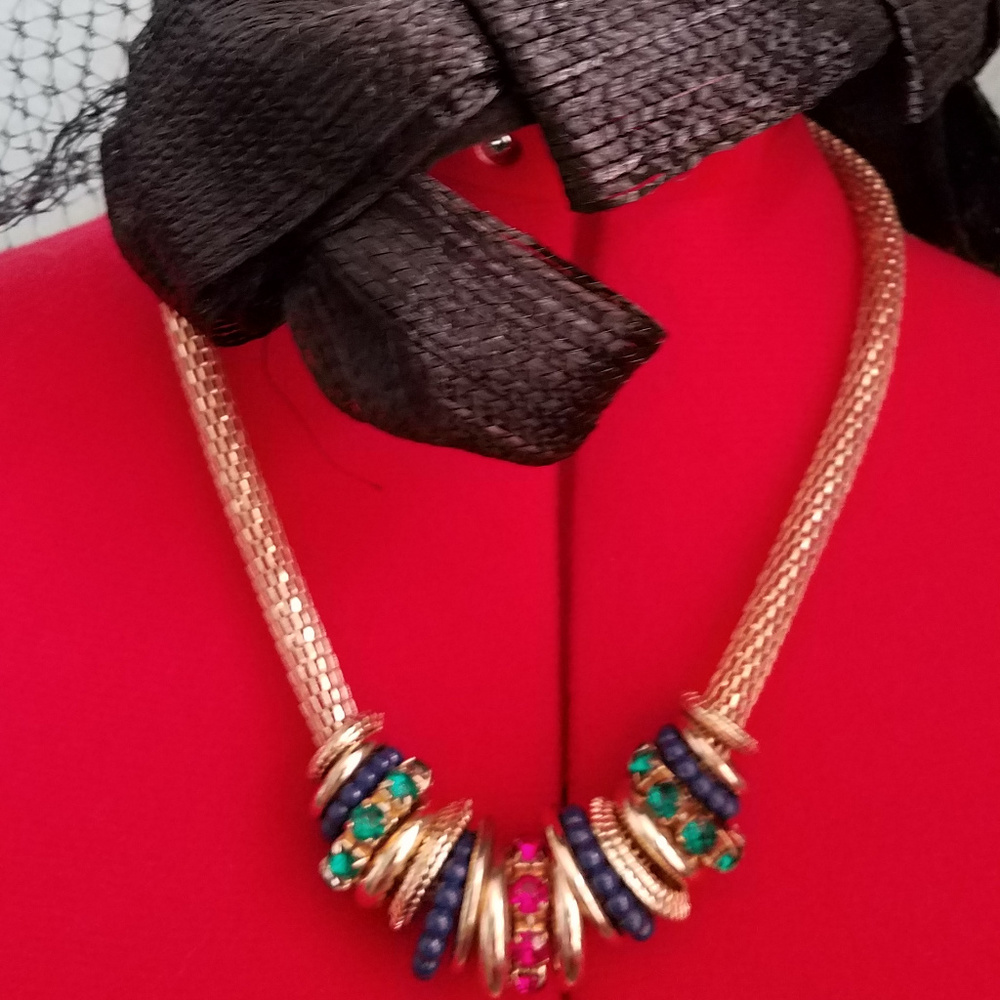 Gold Mesh Chain Necklace with Multi Rings